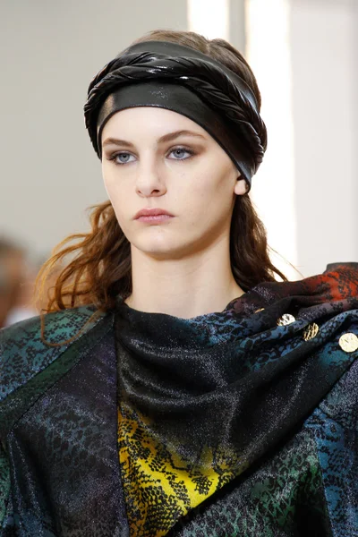 Look 52